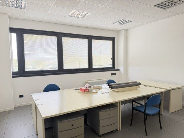 Bologna Corticella - Affittasi ufficio