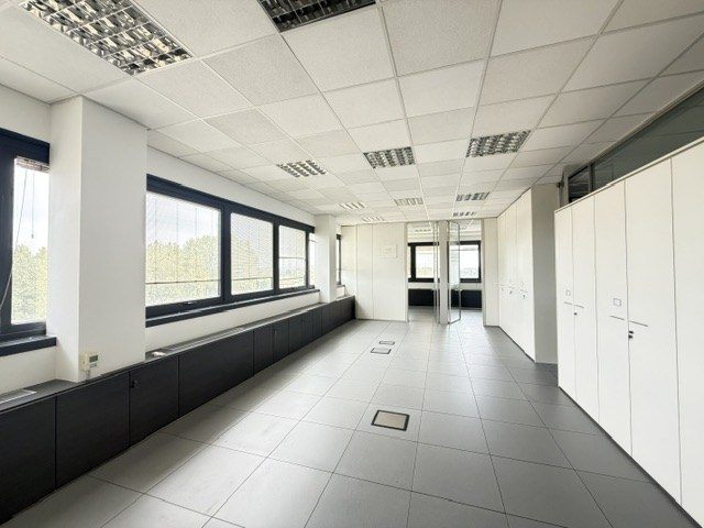 Bologna Corticella - Vendesi ufficio