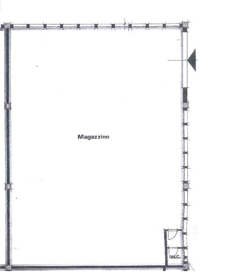 VILLANOVA affittasi magazzino