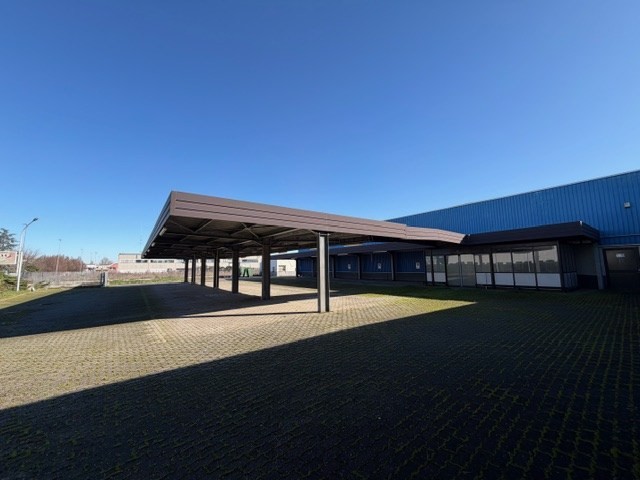 Granarolo dell'Emilia, loc. Cadriano - Vendesi capannone indipendente