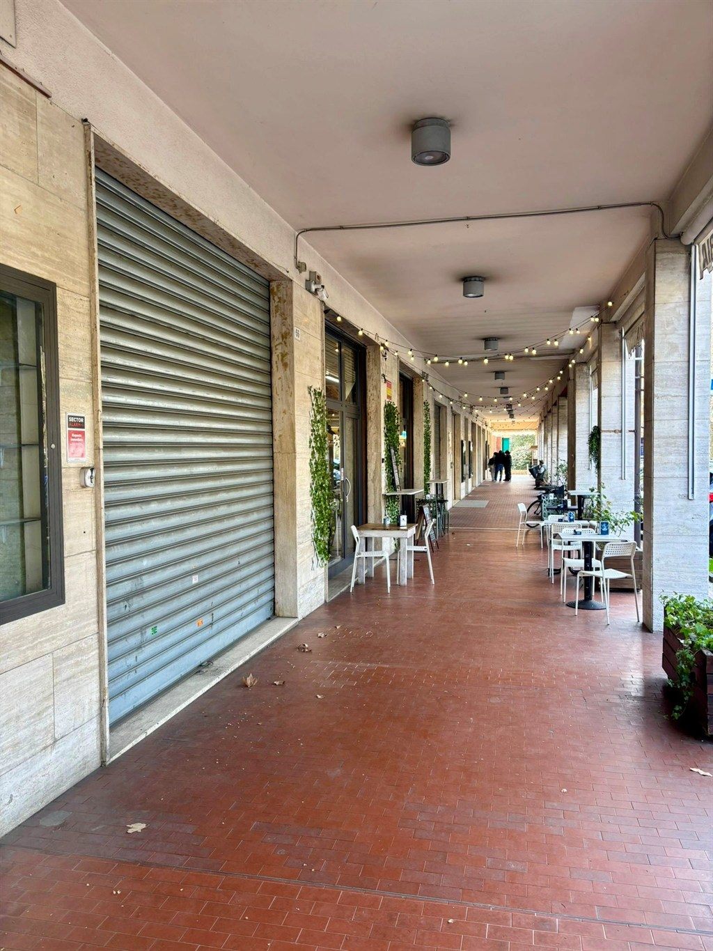 Sasso Marconi centro - Vendesi negozio